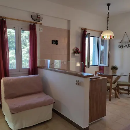 Πανσιόν La Terrazza Di Carlo E Luisa