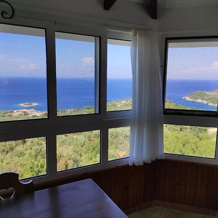 Πανσιόν La Terrazza Di Carlo E Luisa *